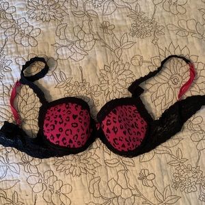 PINK Victoria’s Secret Hot Pink Leopard Print Bra